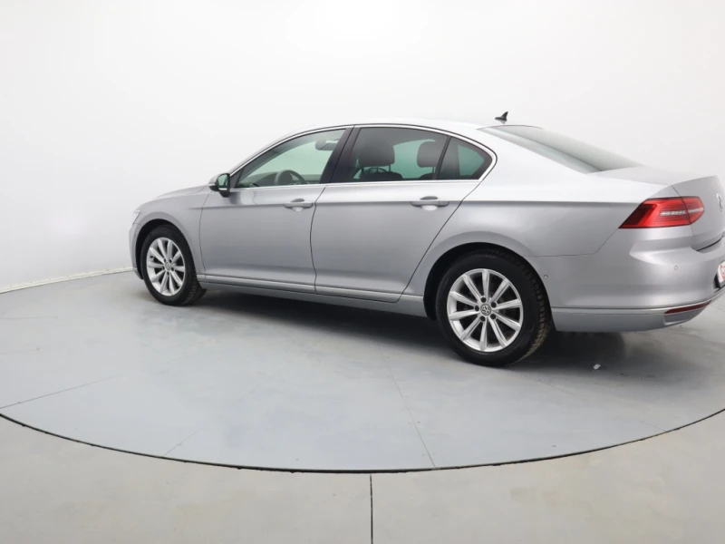 VW Passat 1.5 TSI 2г. ГАРАНЦИЯ, снимка 8 - Автомобили и джипове - 48322814