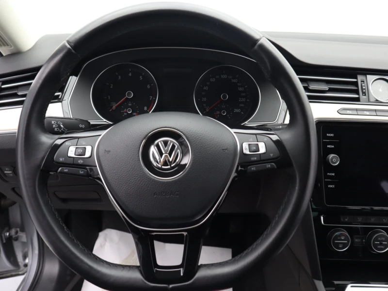 VW Passat 1.5 TSI 2г. ГАРАНЦИЯ, снимка 16 - Автомобили и джипове - 48322814