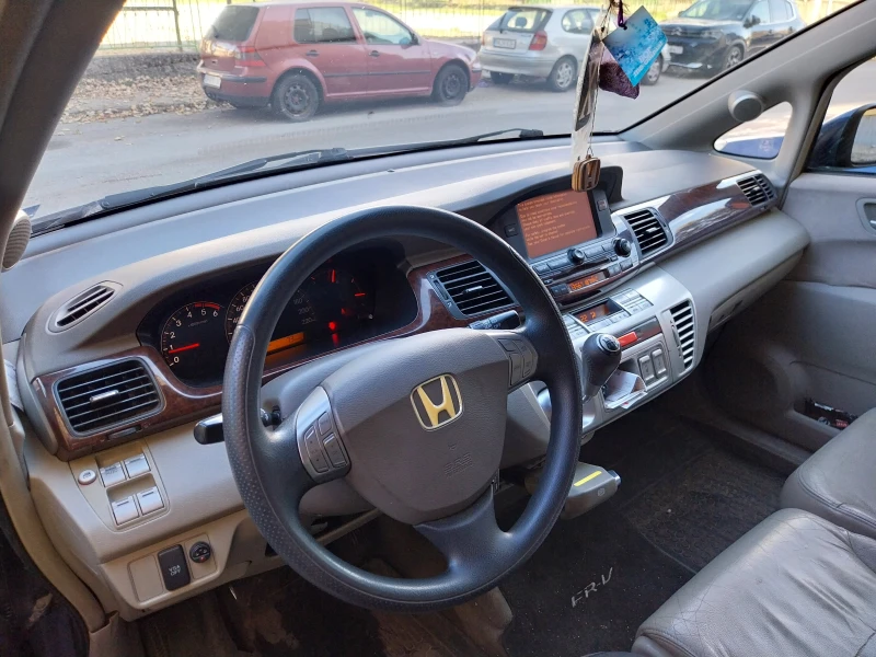 Honda Fr-v Executive , снимка 10 - Автомобили и джипове - 47735786