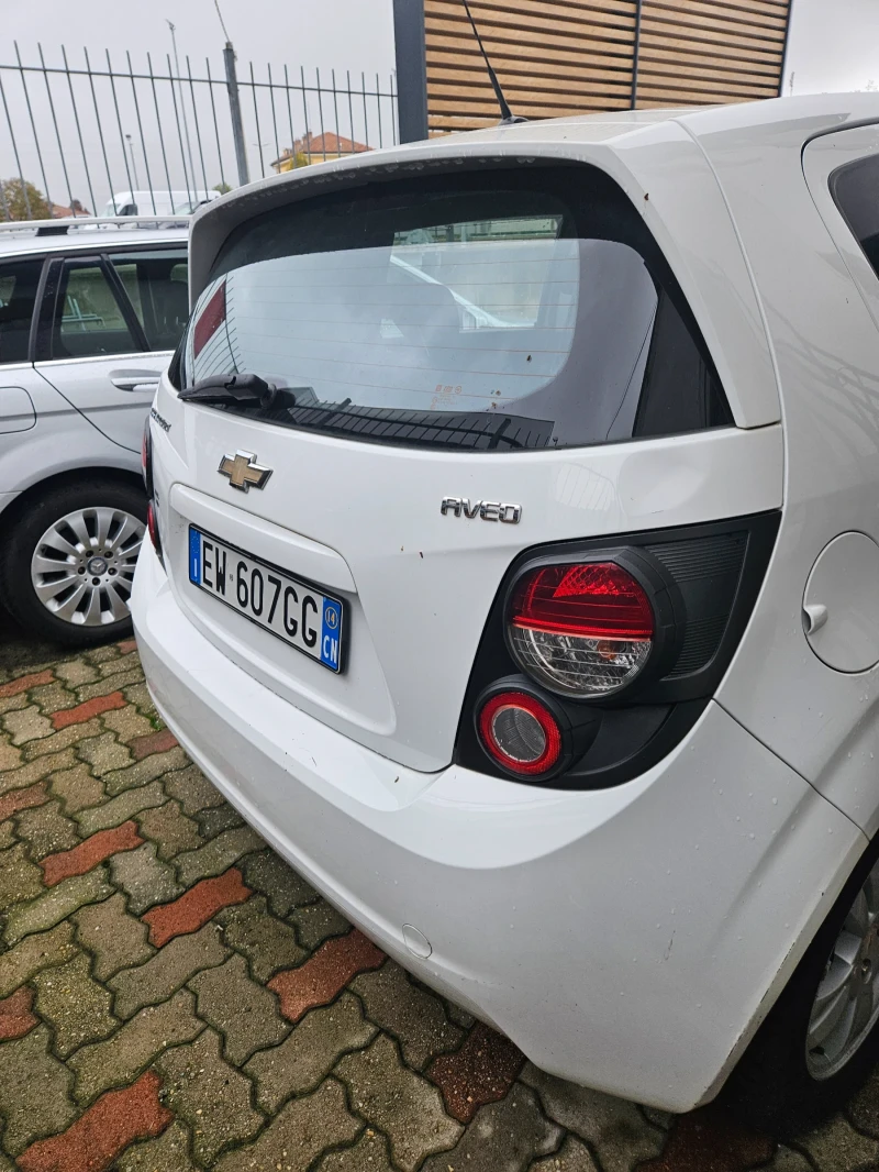 Chevrolet Aveo 1.2 газ бензин, снимка 5 - Автомобили и джипове - 47841317