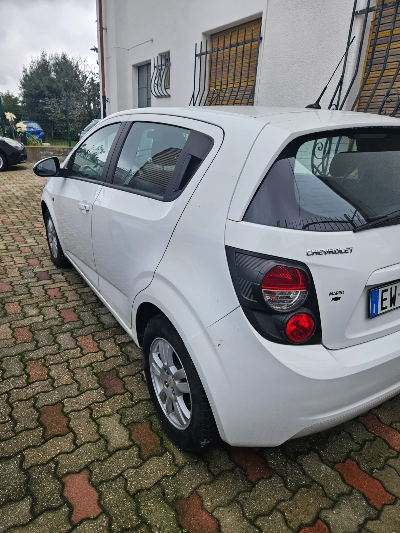 Chevrolet Aveo 1.2 газ бензин, снимка 4 - Автомобили и джипове - 47841317