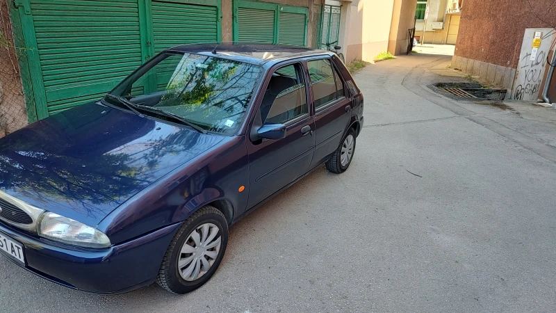 Ford Fiesta, снимка 2 - Автомобили и джипове - 48104296