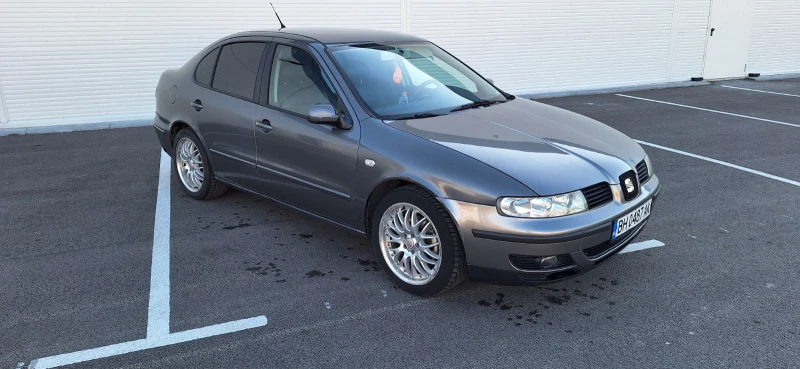 Seat Toledo 2.3 V5, снимка 2 - Автомобили и джипове - 49426990