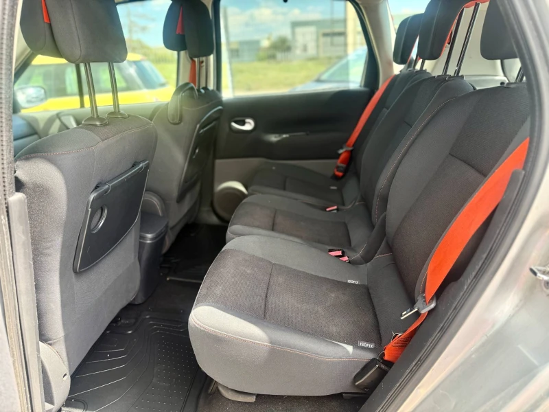 Renault Scenic 1.6 CONQUEST, снимка 13 - Автомобили и джипове - 50334880