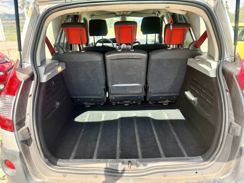 Renault Scenic 1.6 CONQUEST, снимка 16 - Автомобили и джипове - 50334880