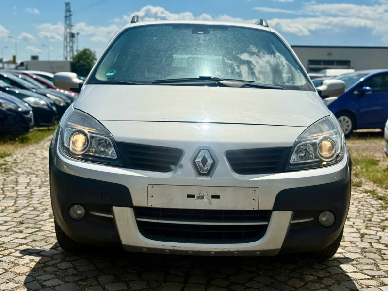 Renault Scenic 1.6 CONQUEST, снимка 8 - Автомобили и джипове - 50334880