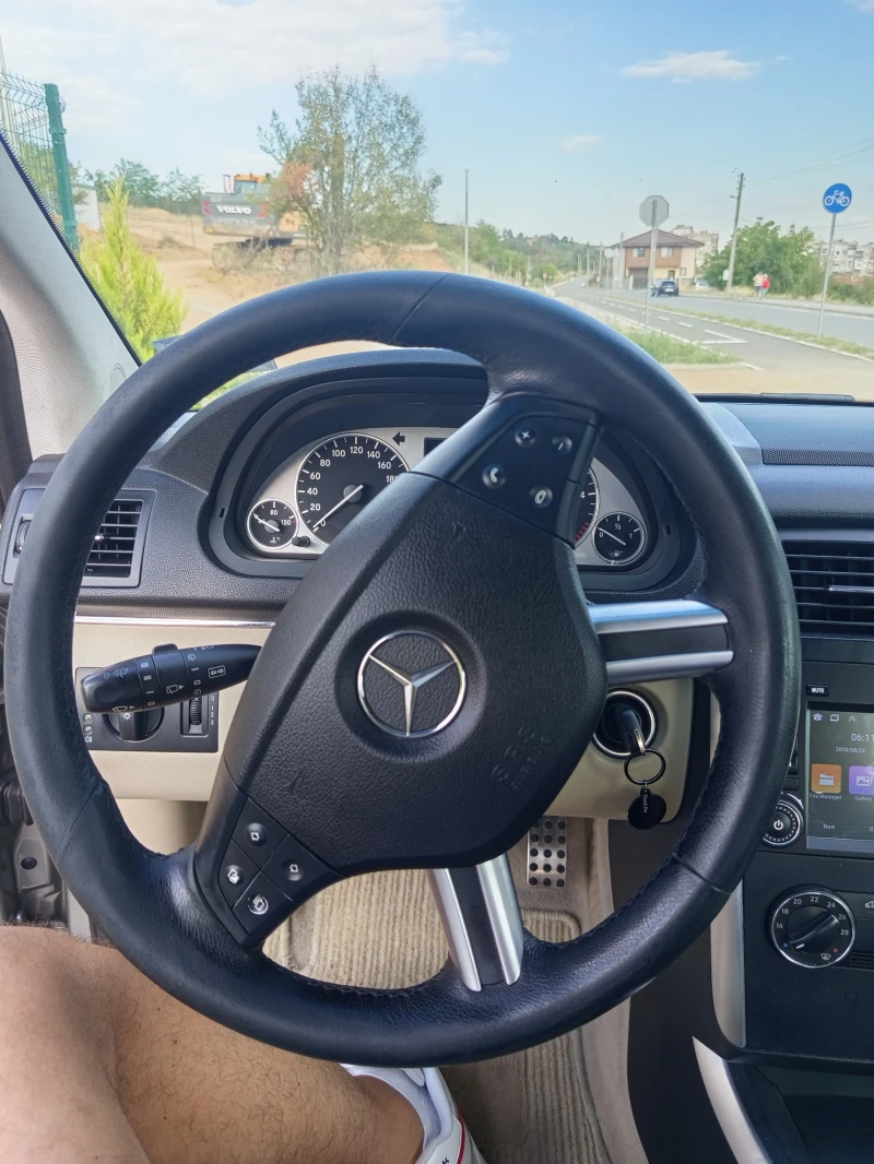 Mercedes-Benz B 200, снимка 9 - Автомобили и джипове - 51909488