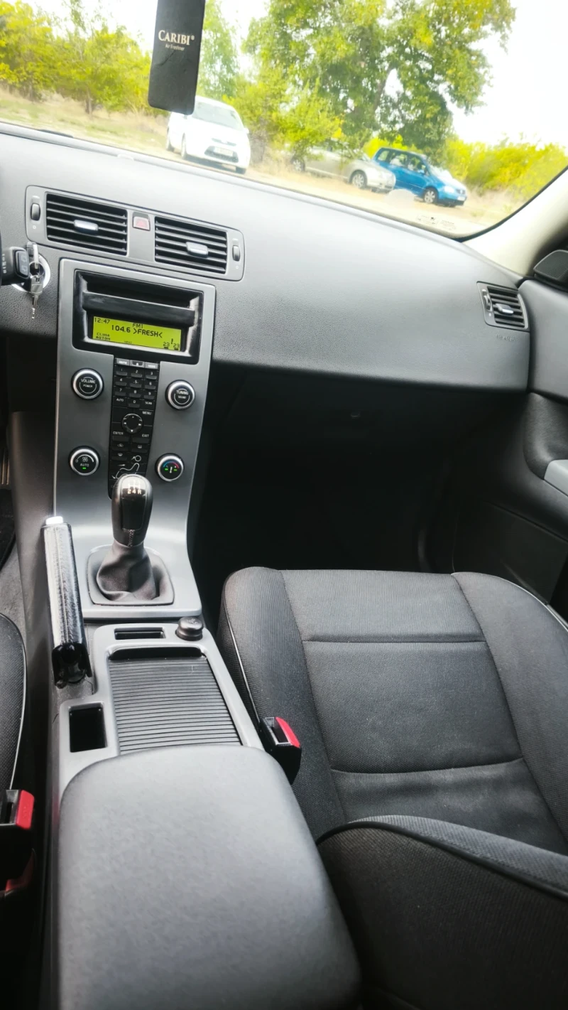 Volvo C30 1.6d 115к.с, снимка 10 - Автомобили и джипове - 52508039