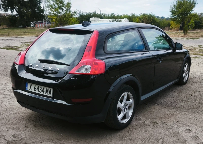 Volvo C30 1.6d 115к.с, снимка 6 - Автомобили и джипове - 52508039