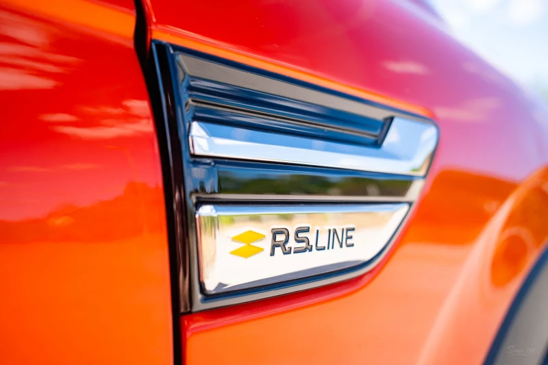 Renault Arkana 1.6 Hybrid RS-Line Гаранция, снимка 8 - Автомобили и джипове - 52396520