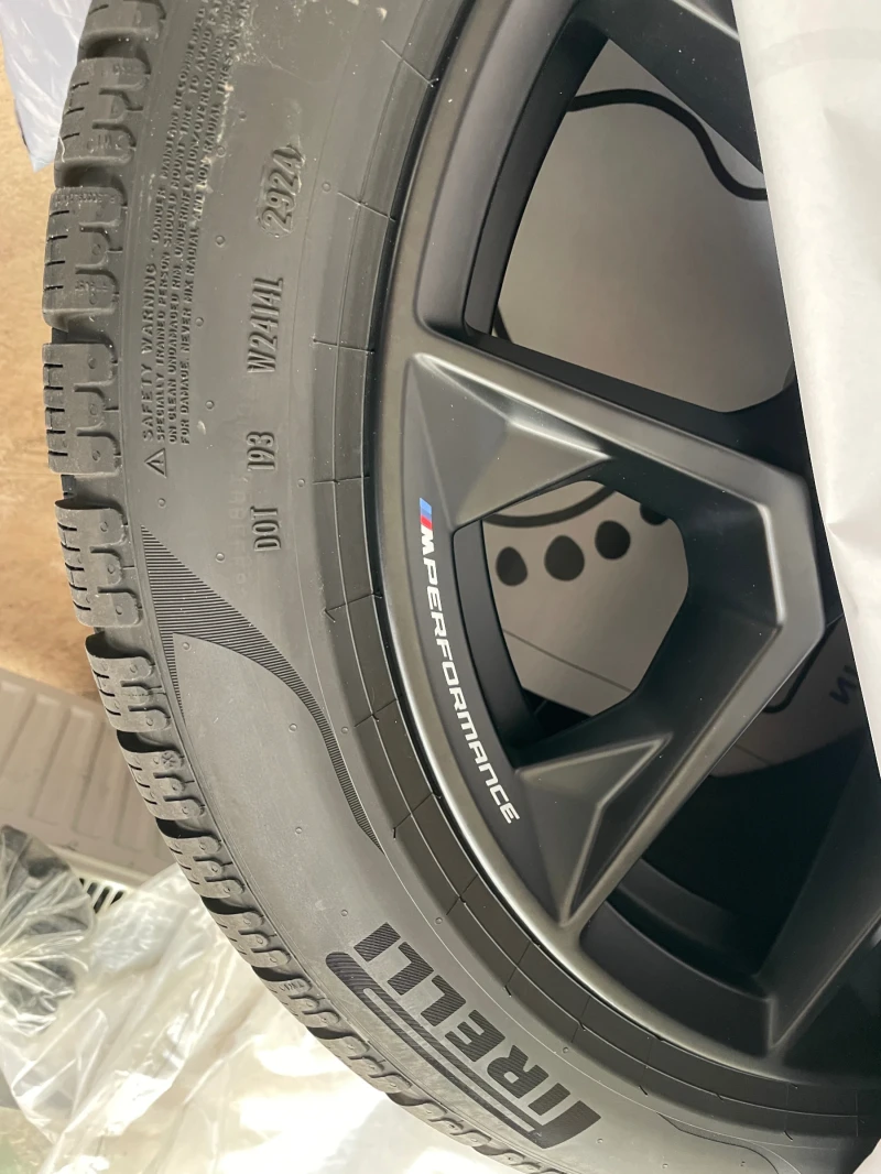 BMW i5, снимка 4 - Автомобили и джипове - 52047146