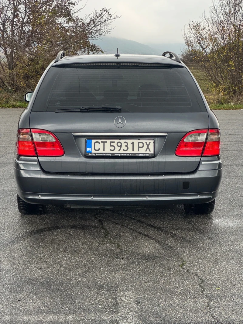 Mercedes-Benz E 220 Е220, снимка 2 - Автомобили и джипове - 52851533