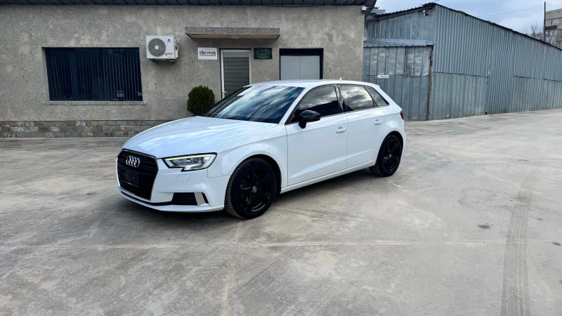 Audi A3 1.6 TDI, снимка 2 - Автомобили и джипове - 52918442