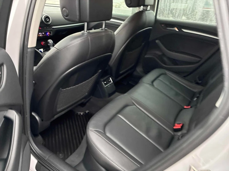 Audi A3 * 4dr Sdn FrontTrak TDI Komfort * CARFAX * ЦЕНА ДО, снимка 9 - Автомобили и джипове - 52923928