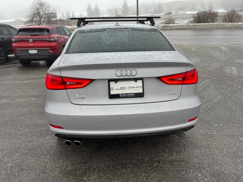 Audi A3 * 4dr Sdn FrontTrak TDI Komfort * CARFAX * ЦЕНА ДО, снимка 4 - Автомобили и джипове - 52923928