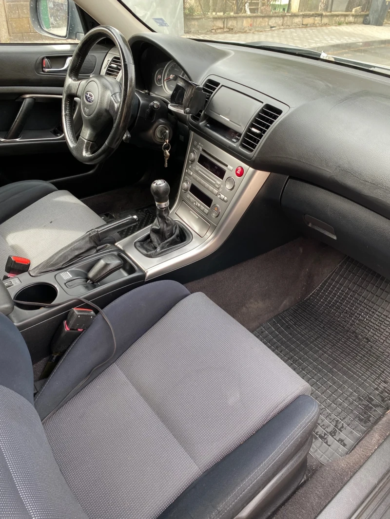 Subaru Legacy 2.0, снимка 4 - Автомобили и джипове - 53209690