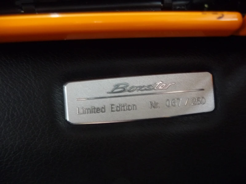 Porsche Boxster 2dr Roadster Limited Edition, снимка 8 - Автомобили и джипове - 53251593