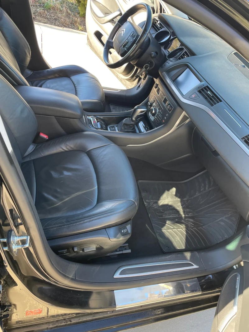 Citroen C5 2.2 HDI 204кс, снимка 14 - Автомобили и джипове - 53453420