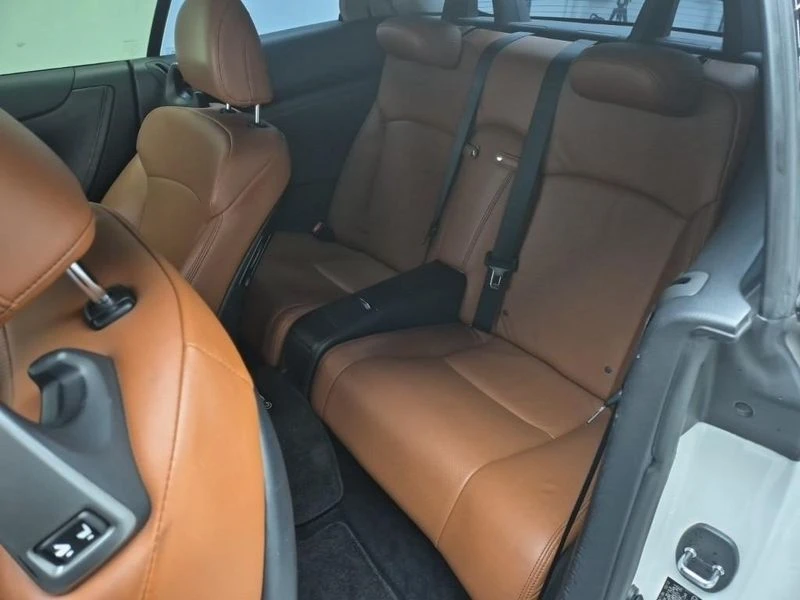 Lexus IS 2.5 Convertible| 204к.с.| ВКЛ.ТЕХНОТЕСТ, снимка 12 - Автомобили и джипове - 55118593