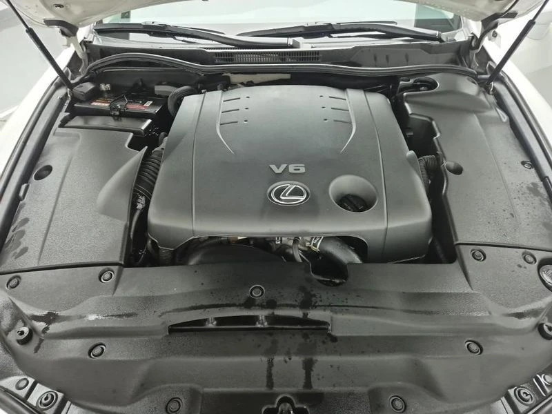 Lexus IS 2.5 Convertible| 204к.с.| ВКЛ.ТЕХНОТЕСТ, снимка 5 - Автомобили и джипове - 55118593
