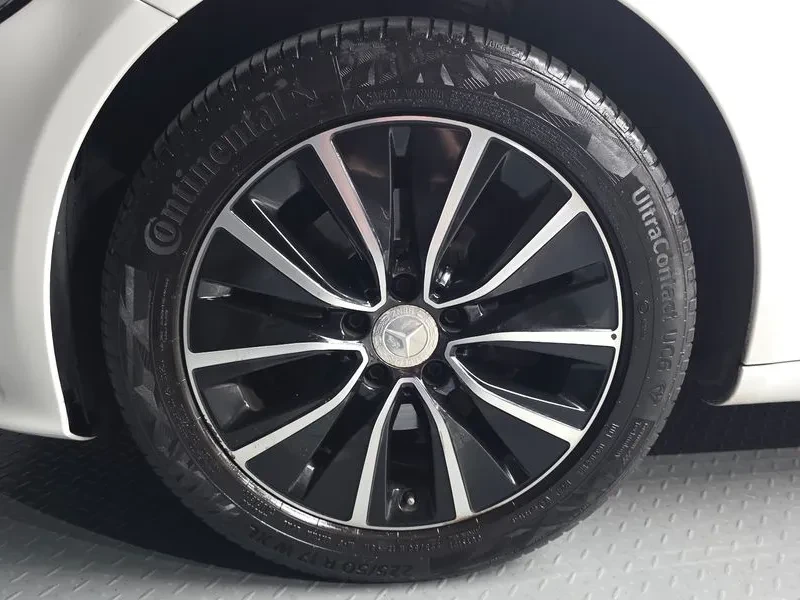 Mercedes-Benz C 200 САМО 30% АВАНС, снимка 5 - Автомобили и джипове - 56251408
