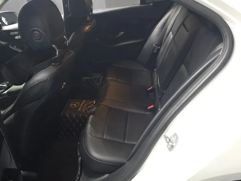 Mercedes-Benz C 200 САМО 30% АВАНС, снимка 11 - Автомобили и джипове - 56251408
