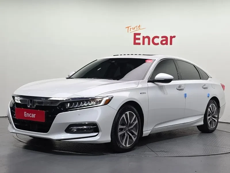 Honda Accord  2.0 Hybrid Touring
