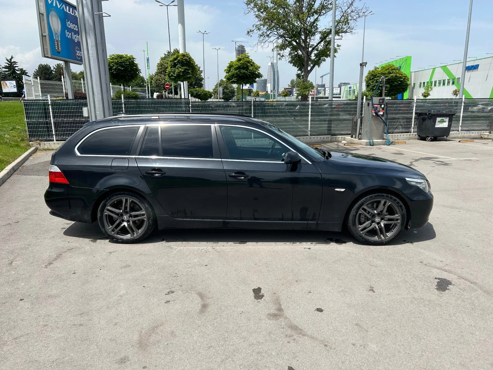 BMW 525 3000куб Задно - изображение 4