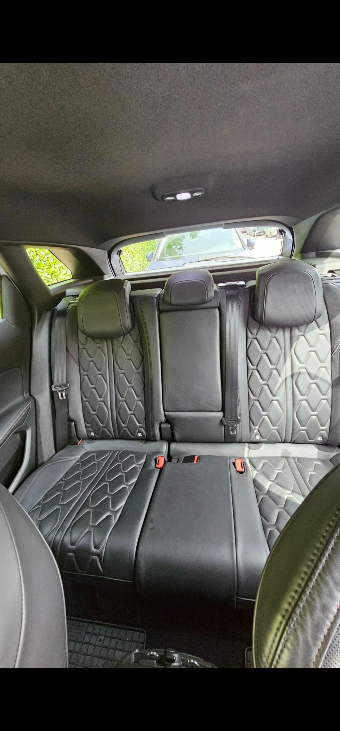 Peugeot 3008 Камера, масаж, подгрев, следене лента | Mobile.bg — изображение 14