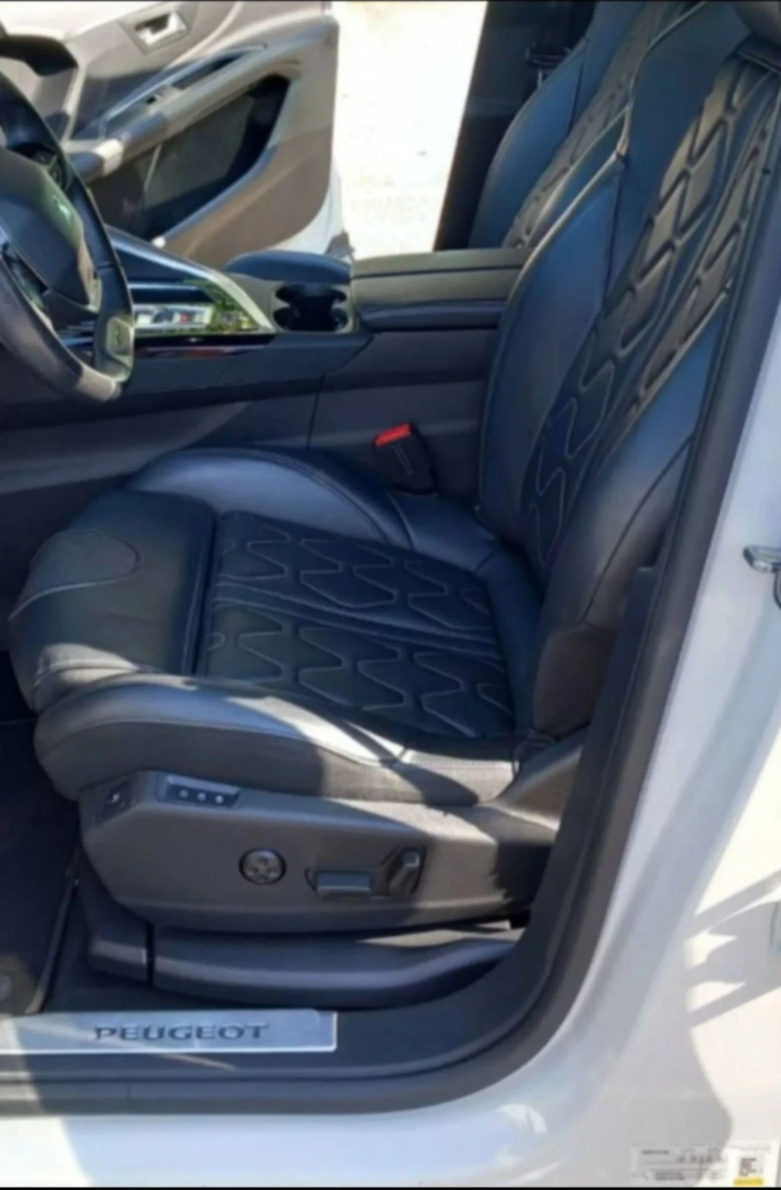Peugeot 3008 Камера, масаж, подгрев, следене лента - изображение 9