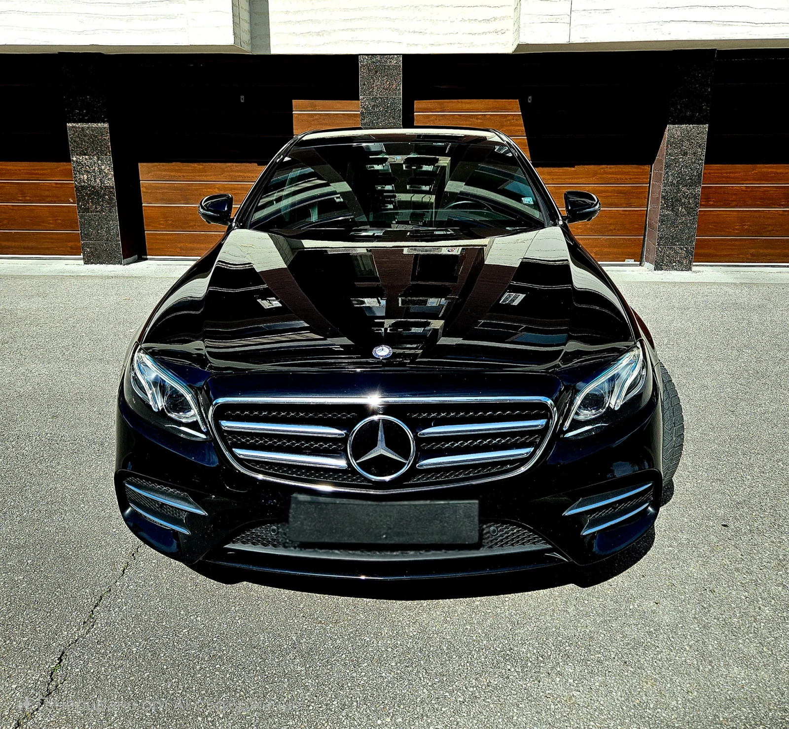 Mercedes-Benz E 220 AMG Line* Реал. км.* Нead-UP дисплей - изображение 3