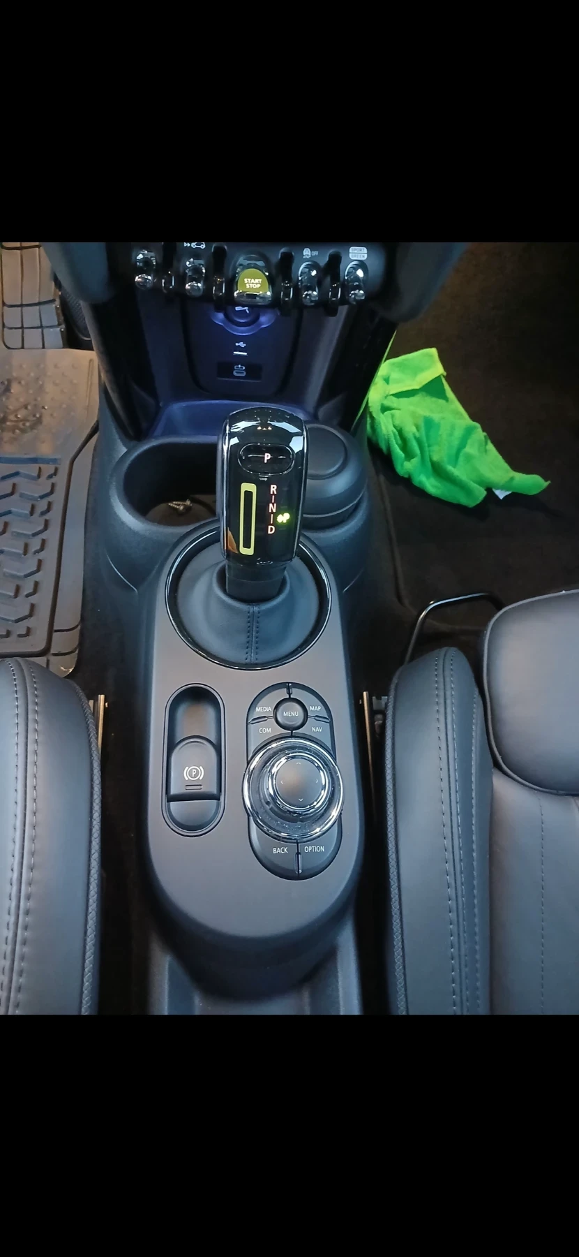 Mini Cooper s SE - изображение 10