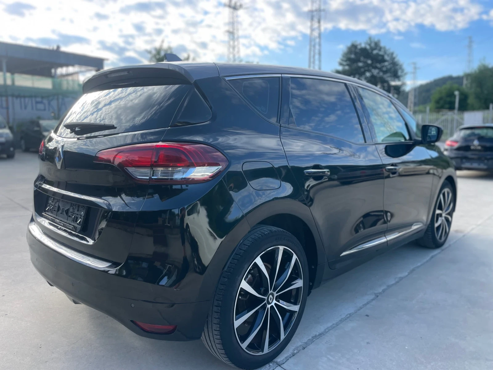Renault Scenic Sport Edition2/Energie/Dci110/120000km/ - изображение 6
