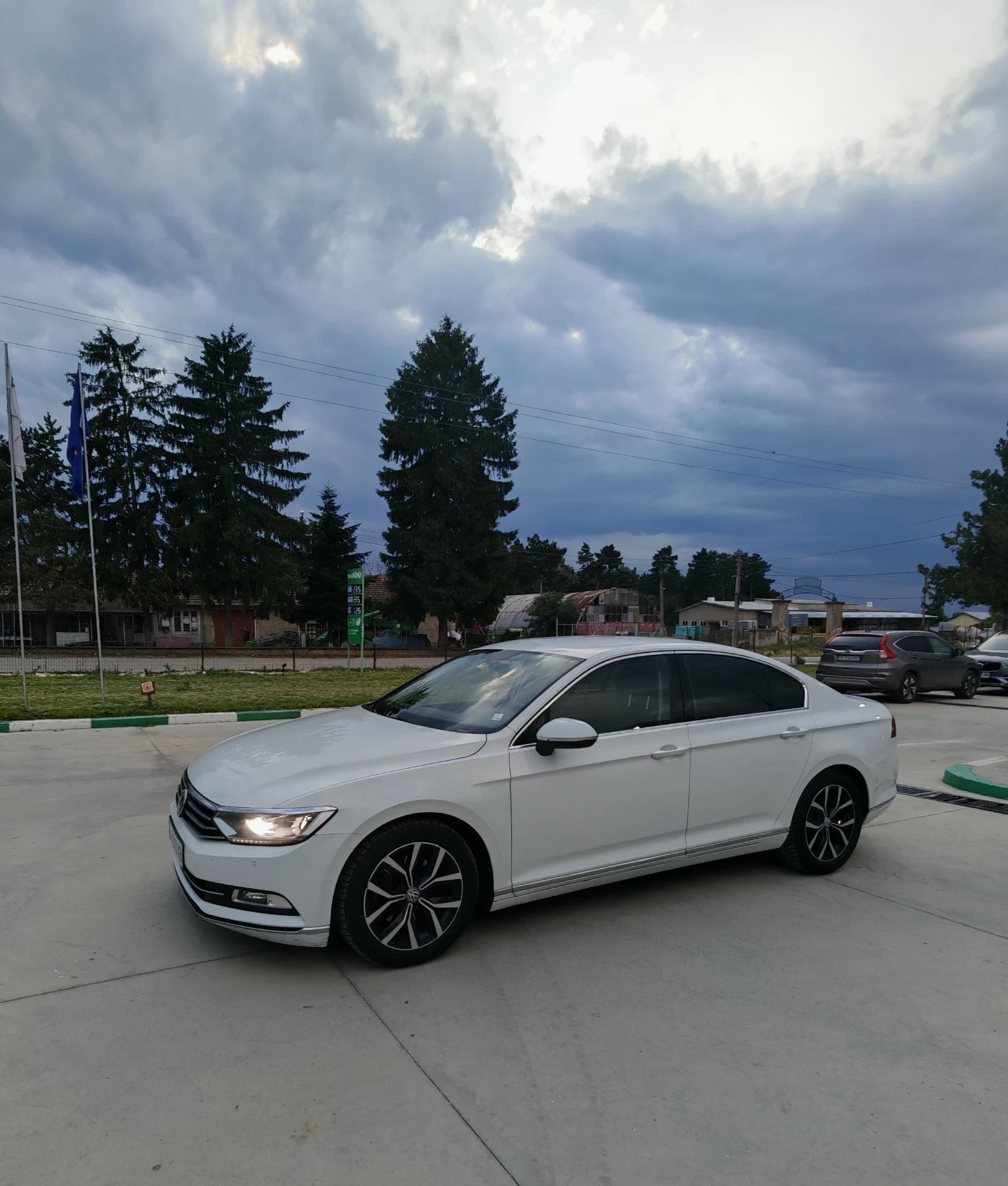VW Passat 2.0tdi avtomat  - изображение 2