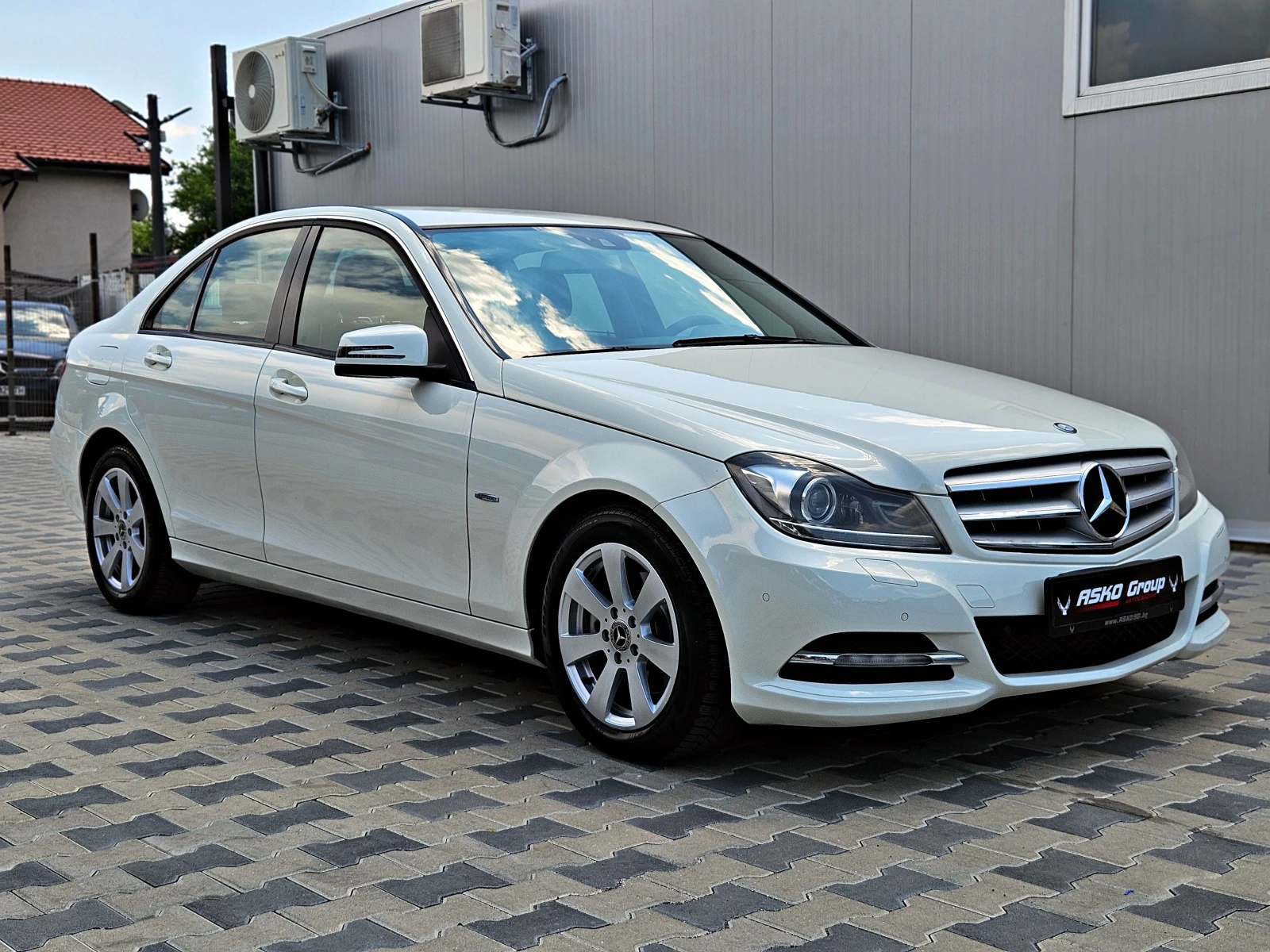 Mercedes-Benz C 250 AMG/4MATIC/GERMANY/7G-TRONIC/SIGN ASSYST/AUTO H/LI - изображение 3