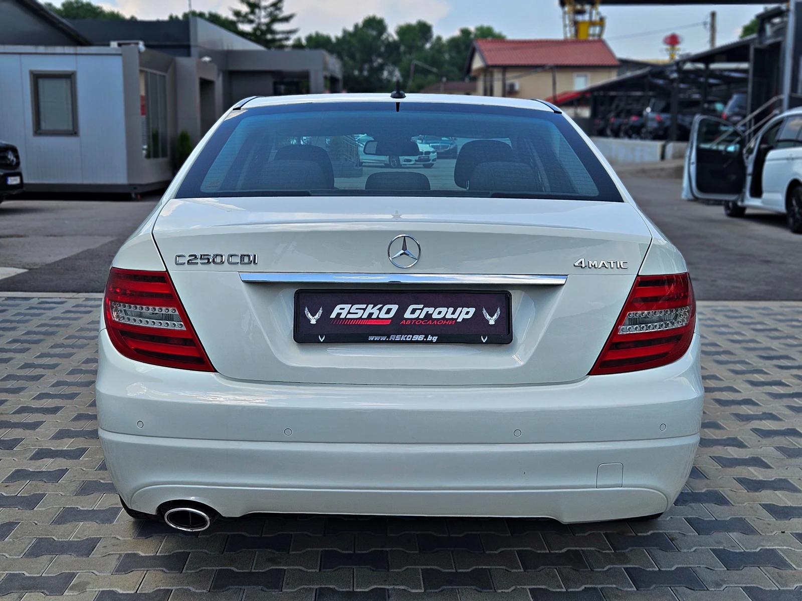 Mercedes-Benz C 250 AMG/4MATIC/GERMANY/7G-TRONIC/SIGN ASSYST/AUTO H/LI - изображение 6