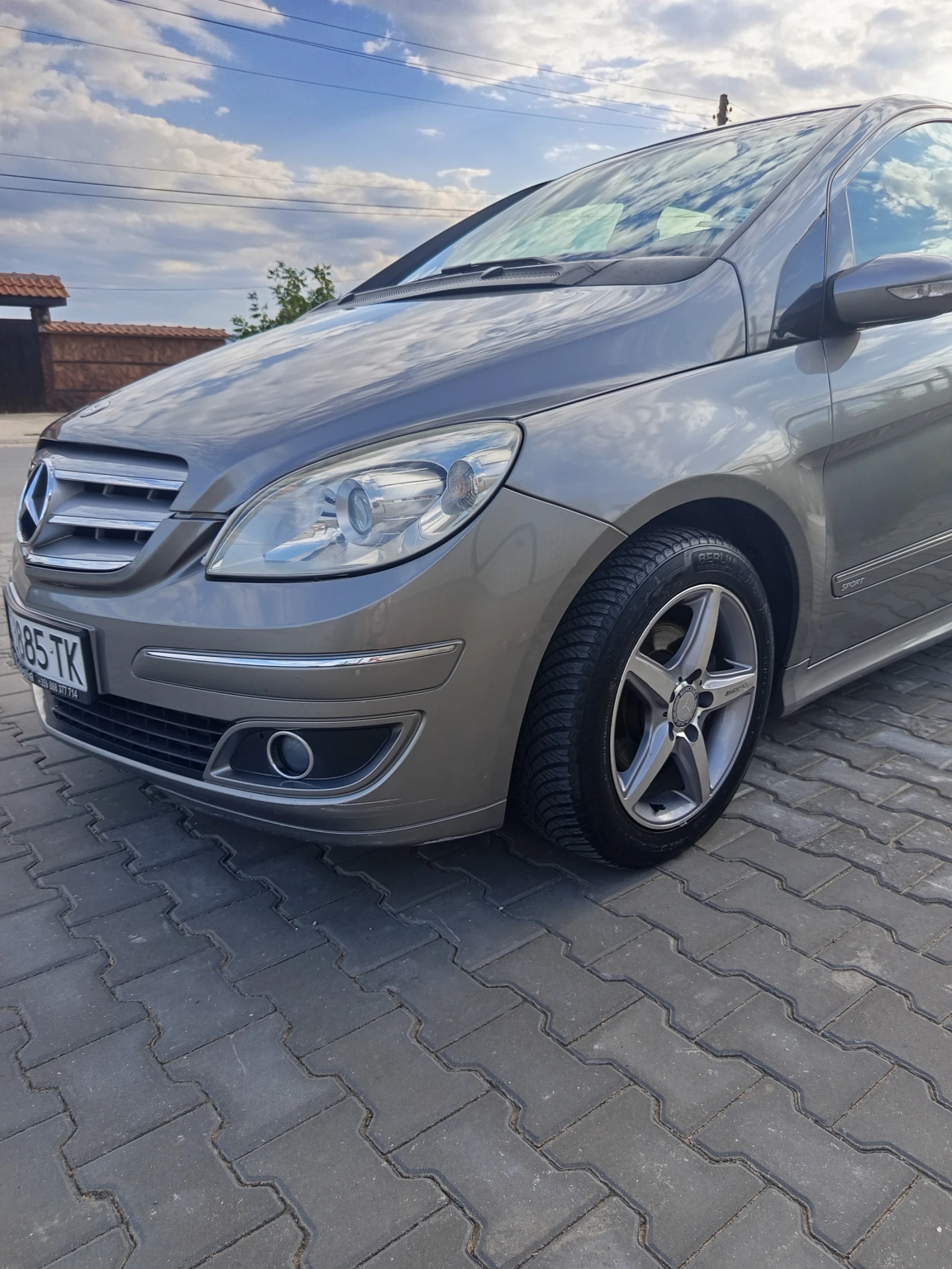 Mercedes-Benz B 200  - изображение 7