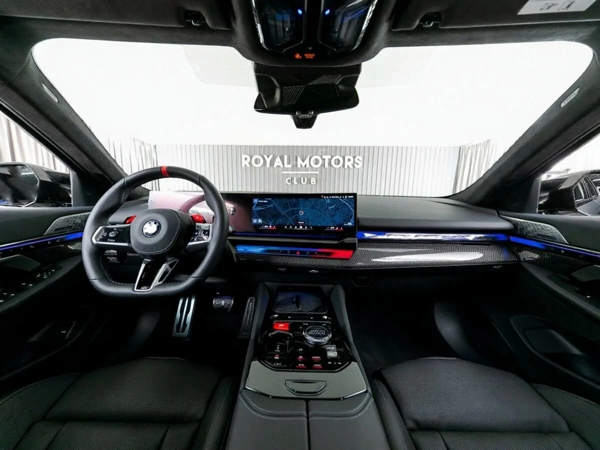 BMW M5 Carbon Ceramic xDrive AHK Ultimate - изображение 10