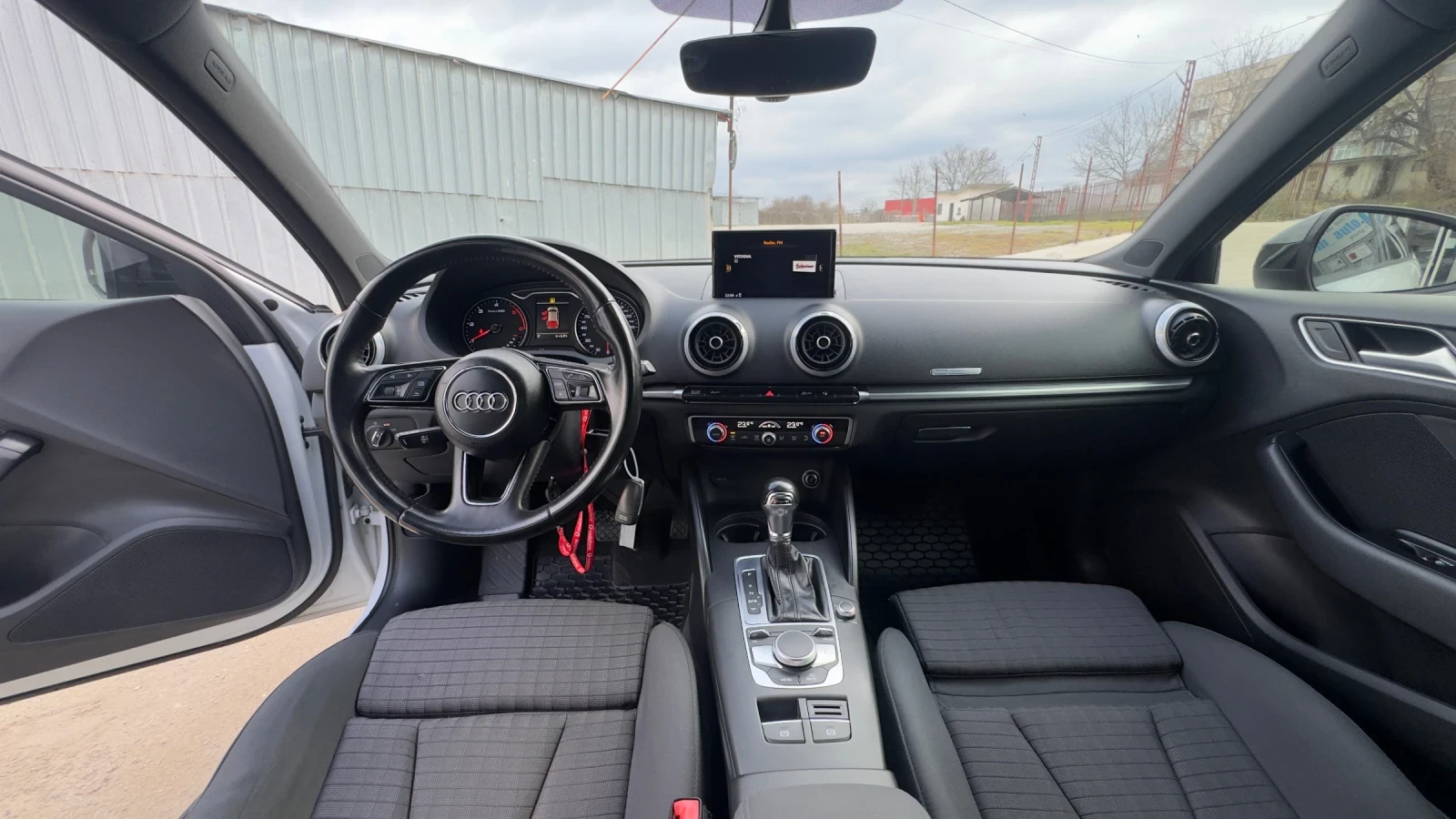 Audi A3 1.6 TDI - изображение 9