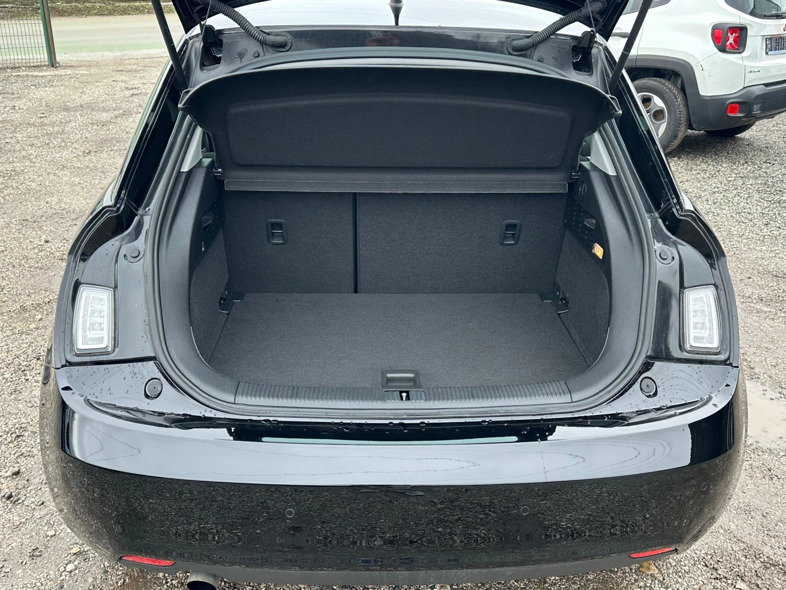 Audi A1 6-����!KLIMATRONIC!SPORTBACK-ATRACTION! | Mobile.bg � ����������� 14