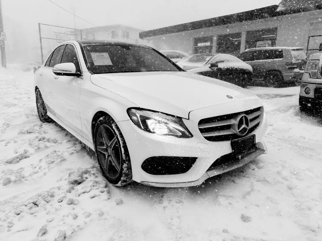 Mercedes-Benz C 300 AMG* ПАМЕТ* ПАНОРАМА* КАМЕРА* КОЖА* ПОДГРЕВ - изображение 2