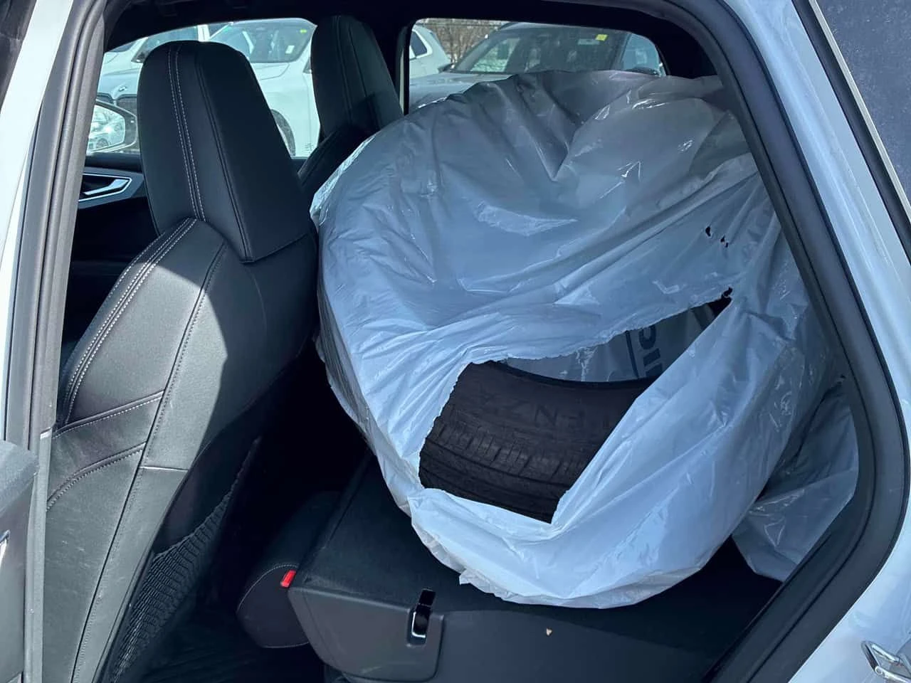 Audi E-Tron 50 QUATTRO | PANO | ПОДГРЕВИ | CARFAX, снимка 16 - Автомобили и джипове - 53751479