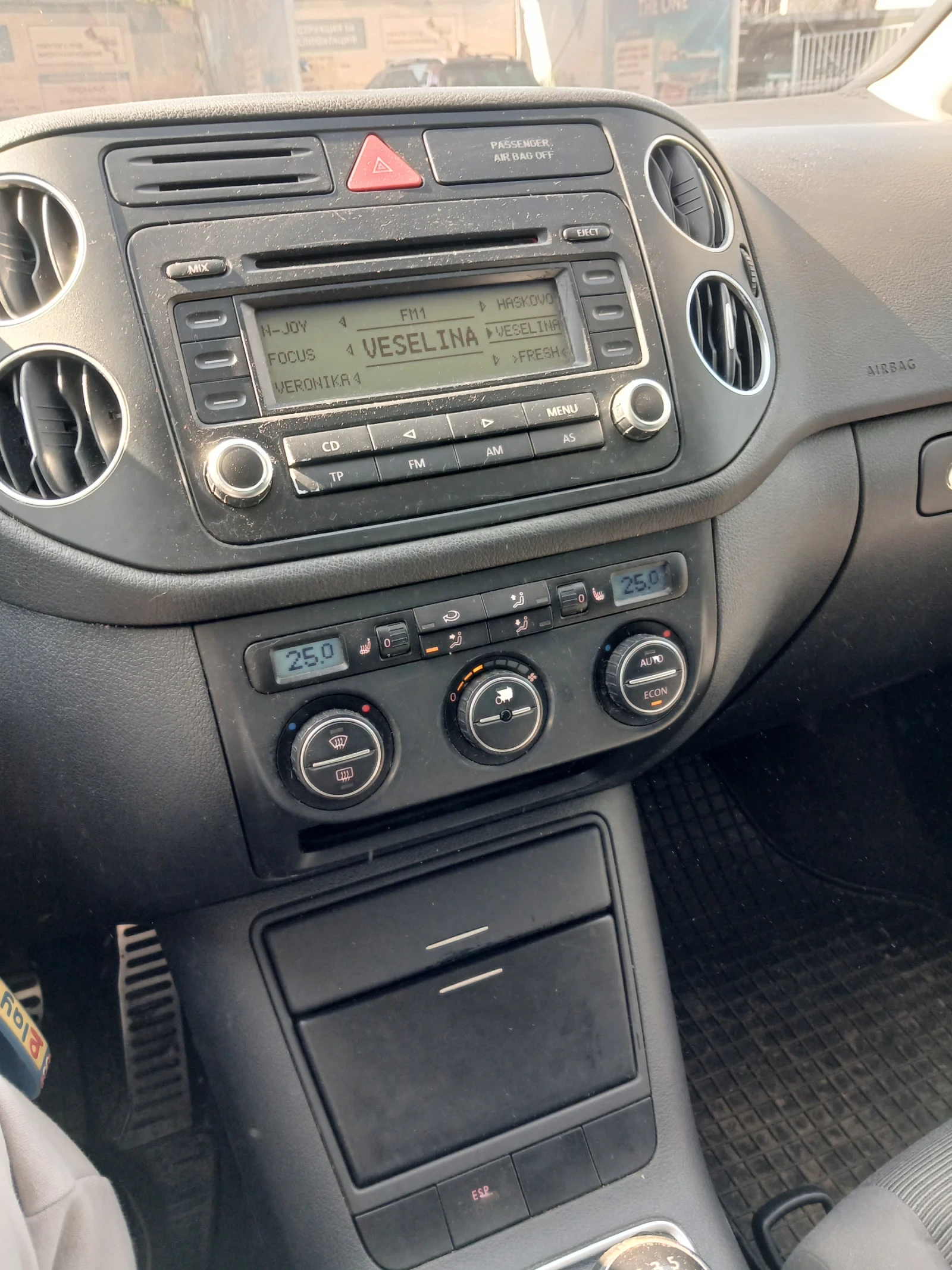 VW Golf Plus 1.9tdi, снимка 8 - Автомобили и джипове - 53836461