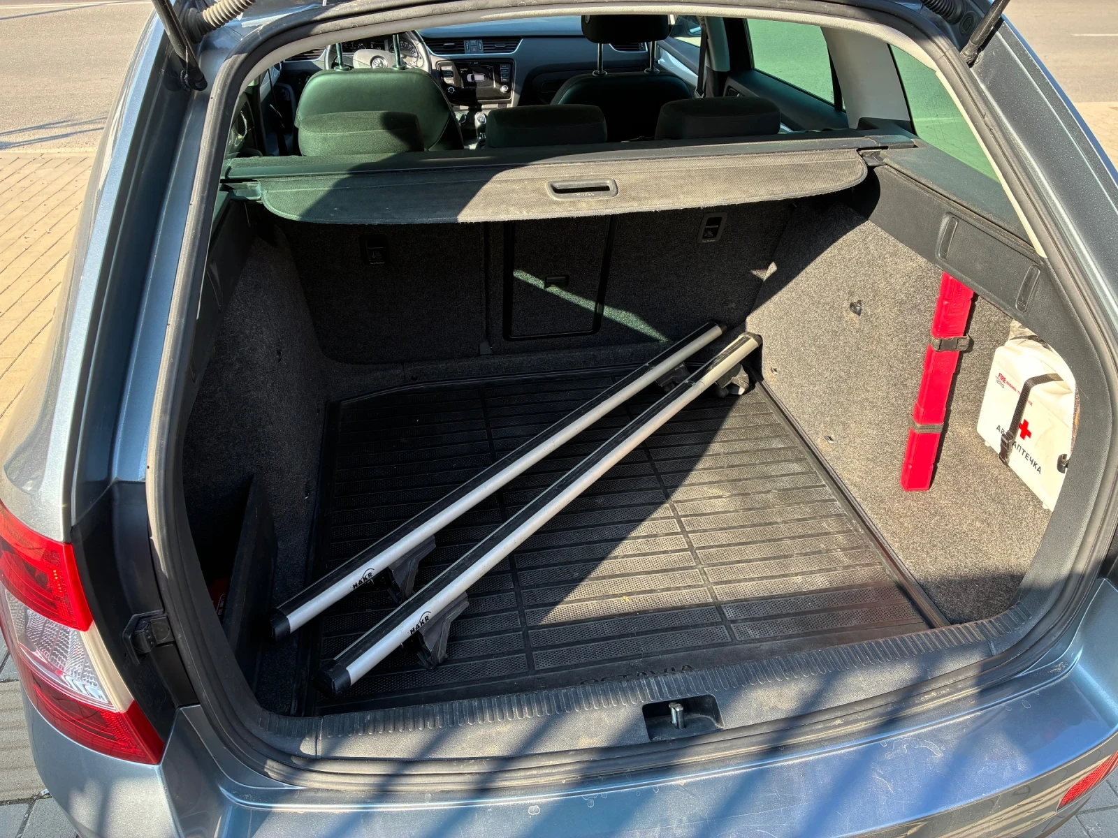 Skoda Octavia 1.8 180HP, снимка 8 - Автомобили и джипове - 53878976