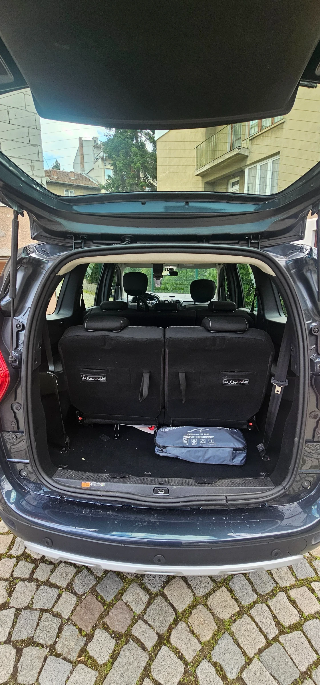 Dacia Lodgy Stepway, снимка 6 - Автомобили и джипове - 54173752