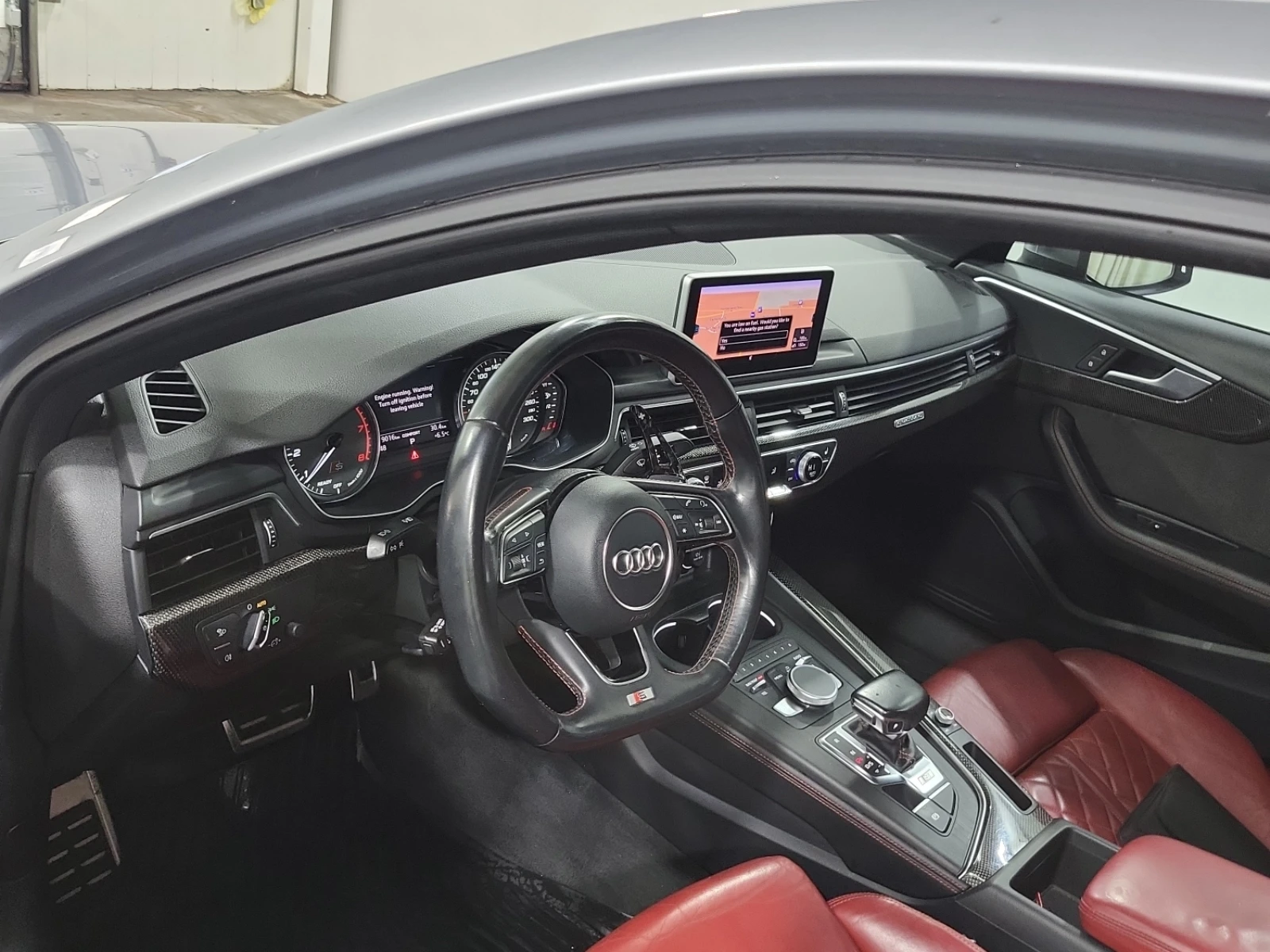 Audi S4 Progressiv* ПОДГРЕВ* КАМЕРА* ШИБЕДАХ* KEYLESS* , снимка 10 - Автомобили и джипове - 54184980