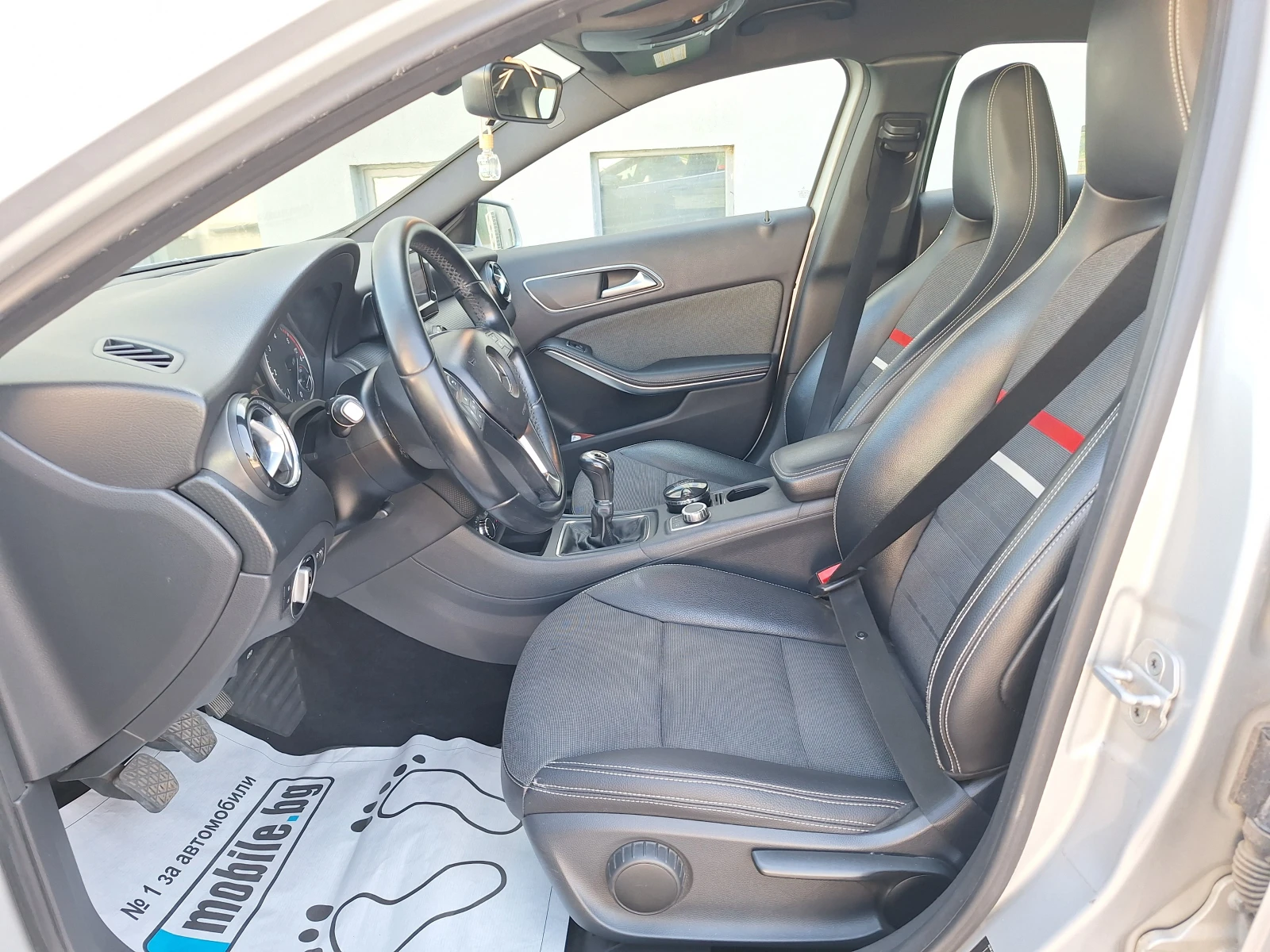 Mercedes-Benz A 180 1.5d 110kc, снимка 8 - Автомобили и джипове - 54312574