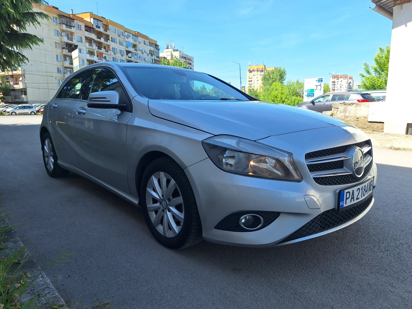 Mercedes-Benz A 180 1.5d 110kc, снимка 3 - Автомобили и джипове - 54312574