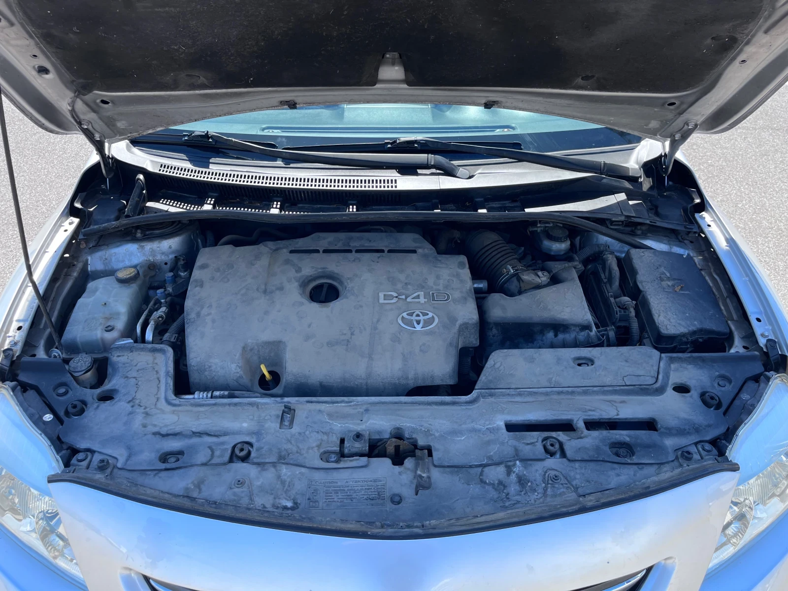 Toyota Corolla 2.0 D4D 126 k.c., снимка 16 - Автомобили и джипове - 54320316