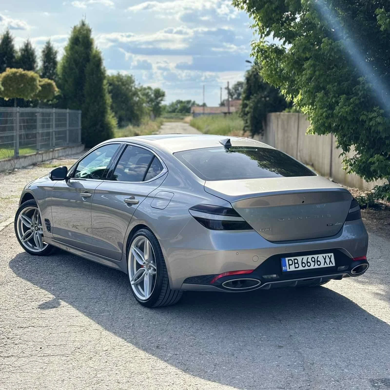 Hyundai Genesis G70 3.3T AWD | Mobile.bg � ����������� 5